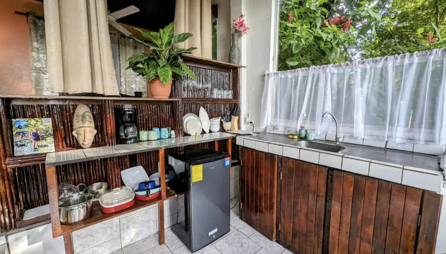 Beautiful Rustic Treehouse Hotel Manuel Antonio Quepos Exterior photo